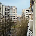 Sunhouse 6 Apartment *